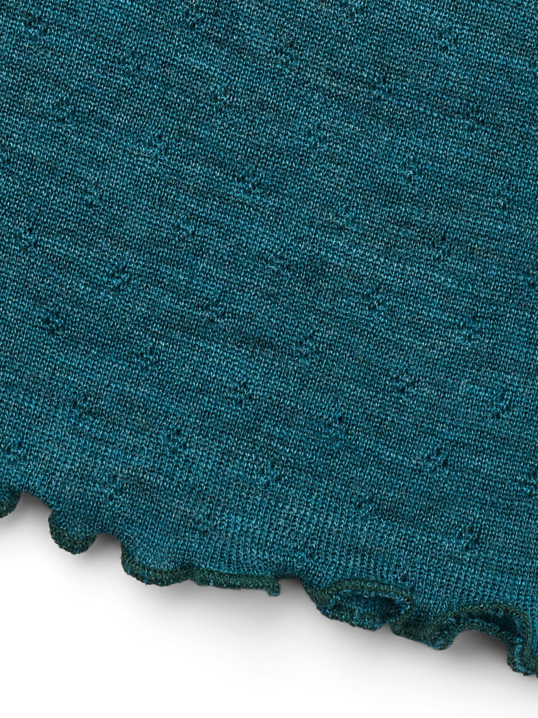 Scarf eyelet merino
